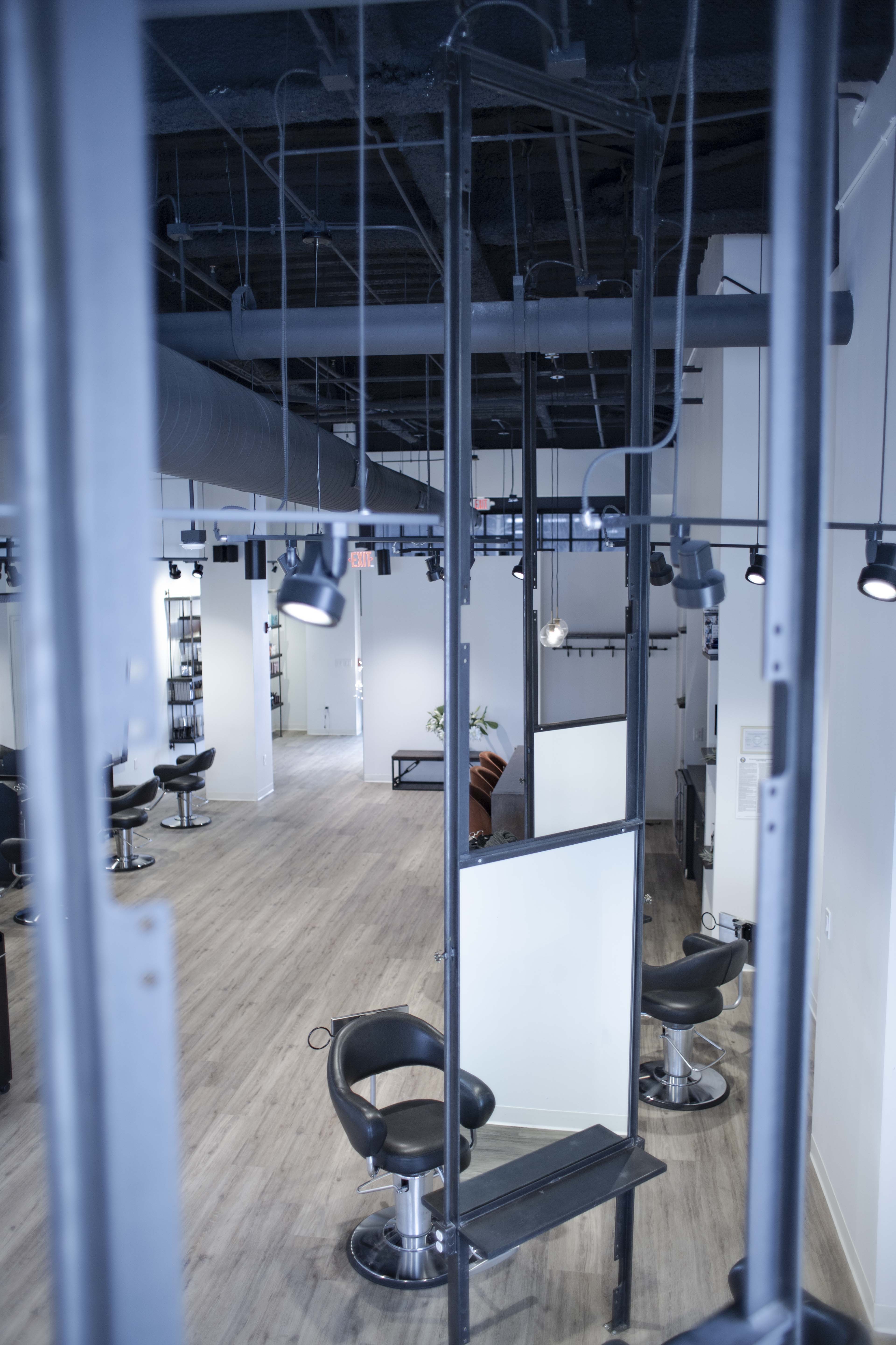 Andrews Atelier gallery image 35